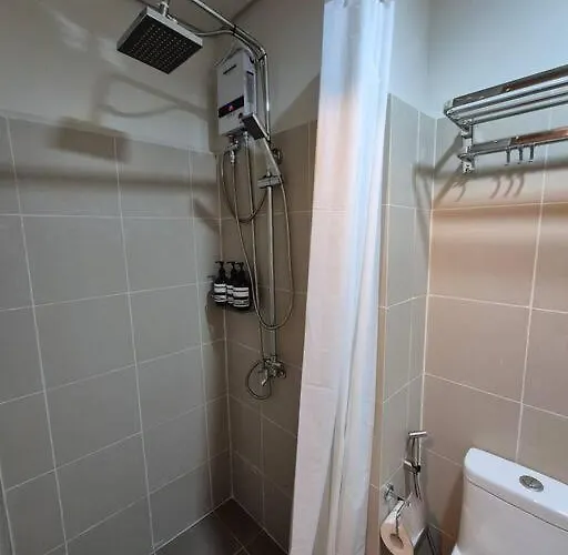 Apartment 1br Unit At Coast Residences *