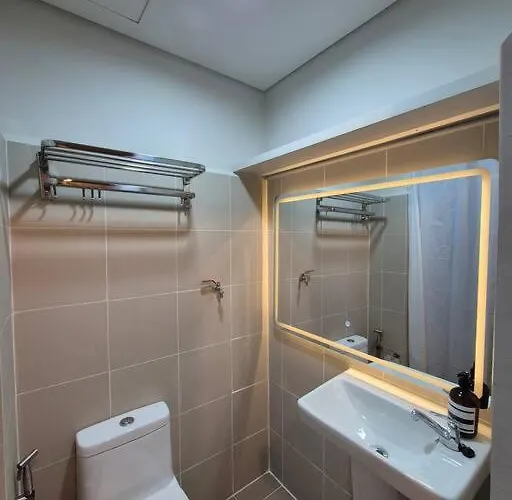 1br Unit At Coast Residences *