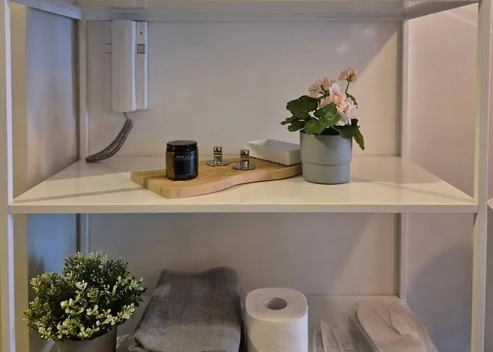 1br Unit At Coast Residences Apartment *