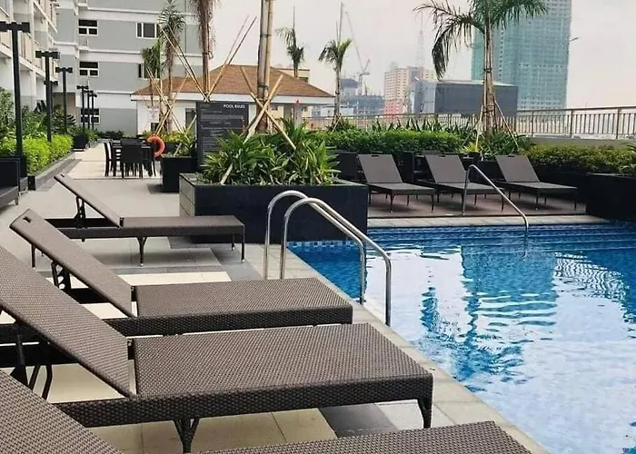 1br Unit At Coast Residences *